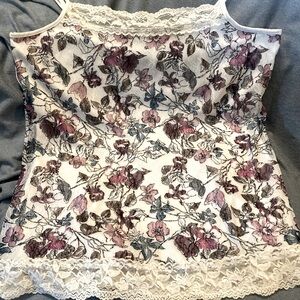 Maurices flower/lace cami